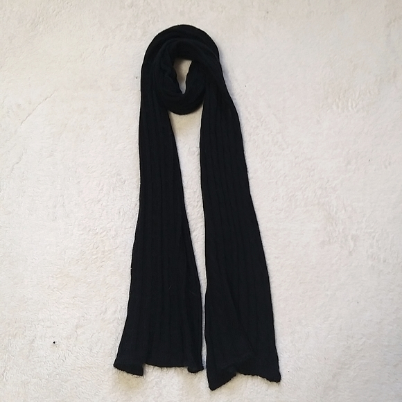 🔥HOT PICK🔥 Black Skiny Scarf - Picture 1 of 6